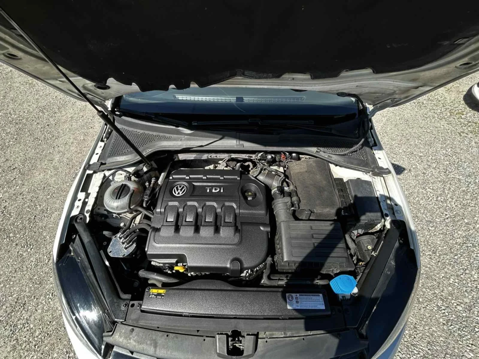 VW Golf 2.0 TDI ALLSTAR, снимка 13 - Автомобили и джипове - 54320167