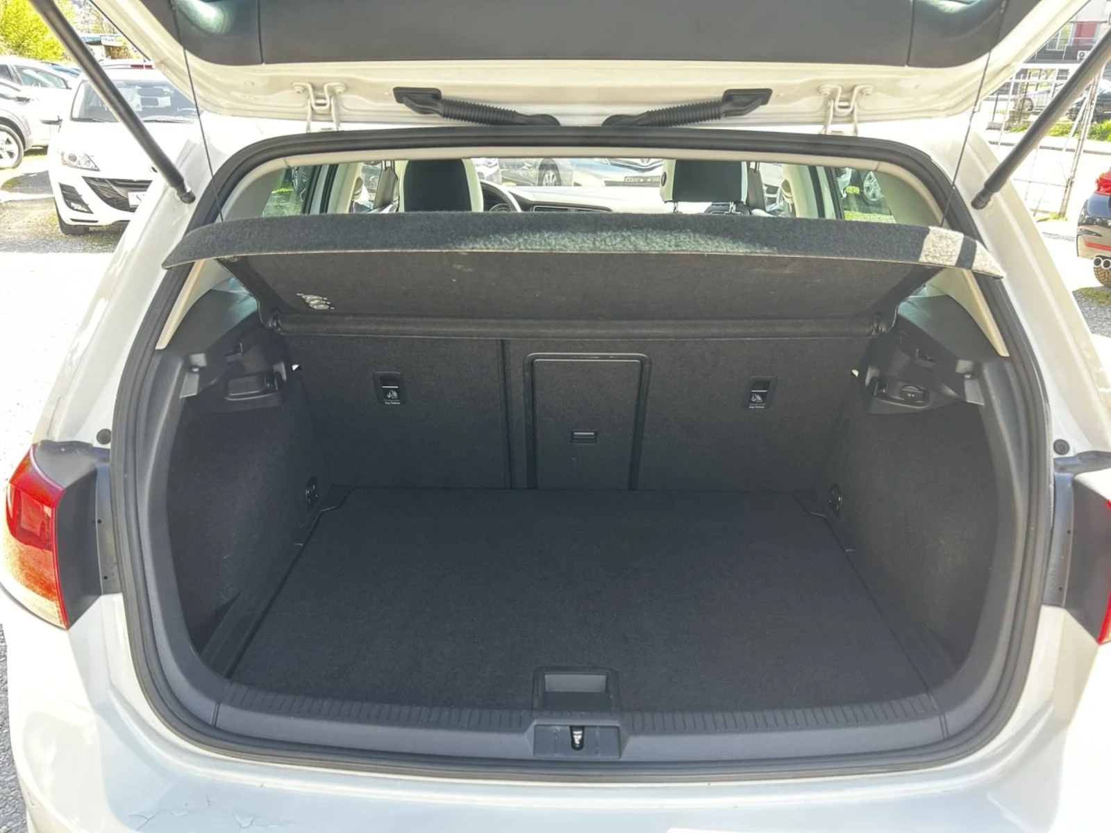 VW Golf 2.0 TDI ALLSTAR, снимка 7 - Автомобили и джипове - 54320167