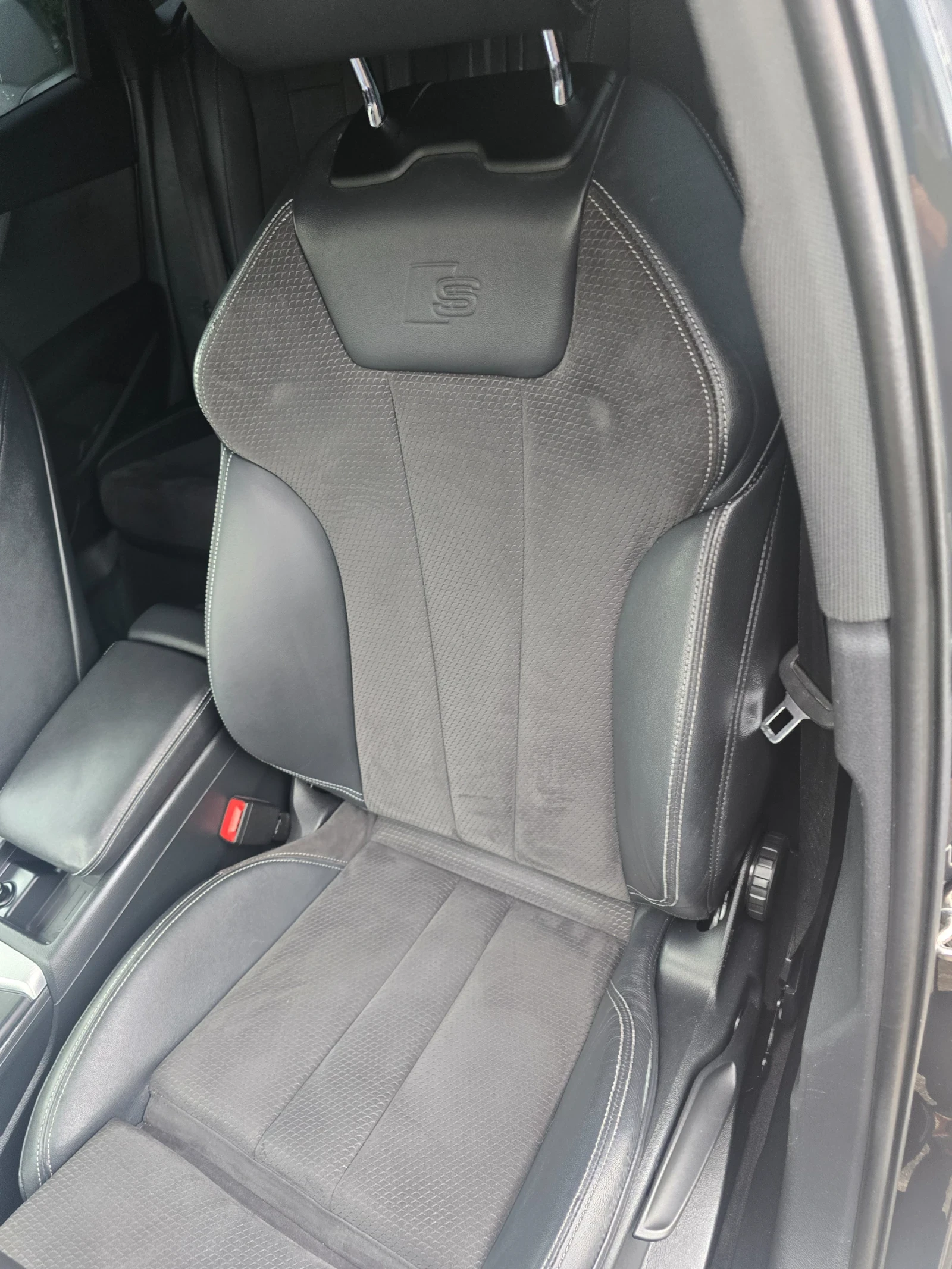 Audi A4 S- LINE/4.5TDI/QUATROСерв.История!, снимка 8 - Автомобили и джипове - 54550046