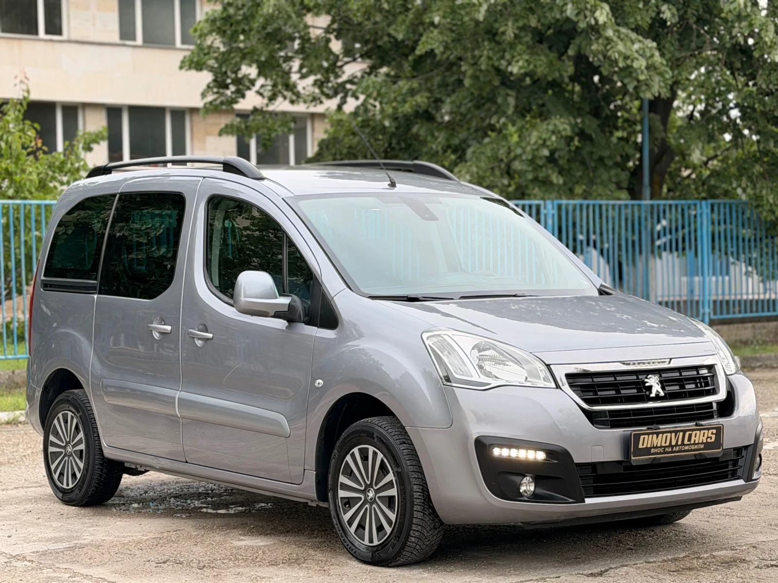 Peugeot Partner 1.6eHDI/ИТАЛИЯ, снимка 7 - Автомобили и джипове - 54646010