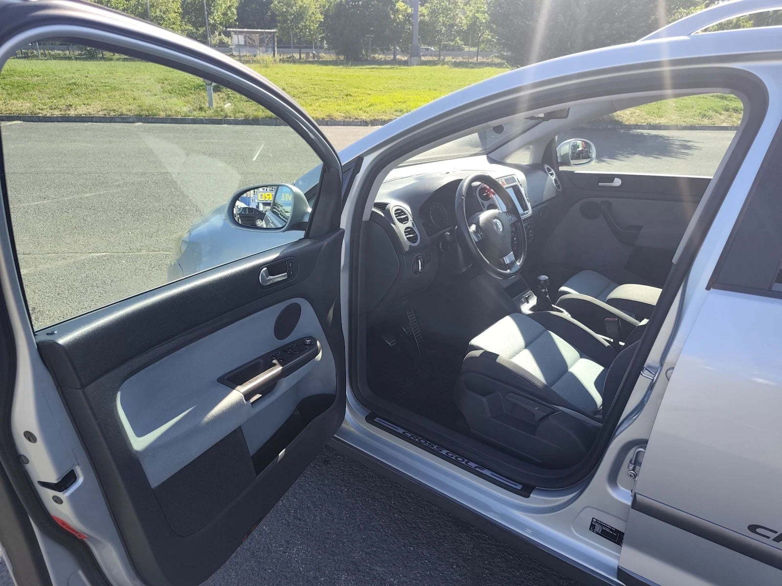 VW Golf Plus, снимка 6 - Автомобили и джипове - 54991775