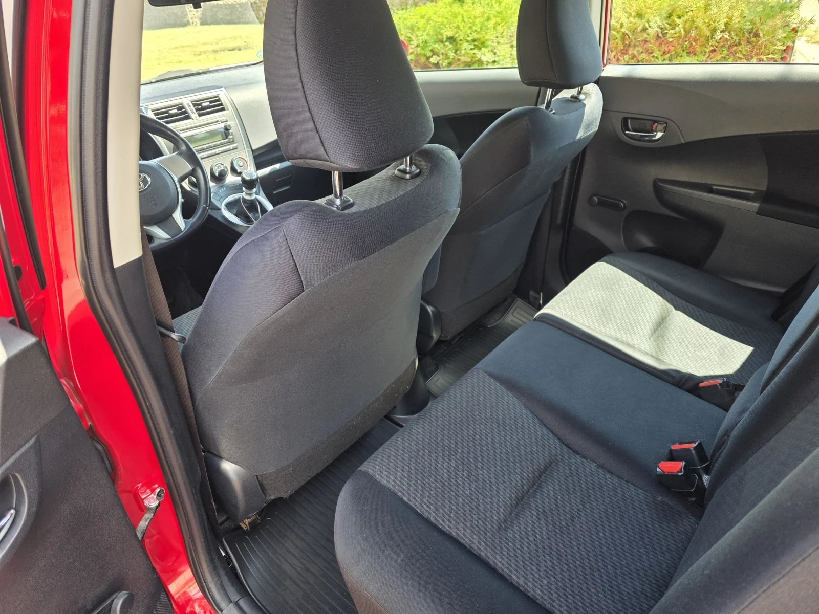 Toyota Verso S ����� | Mobile.bg � ����������� 14