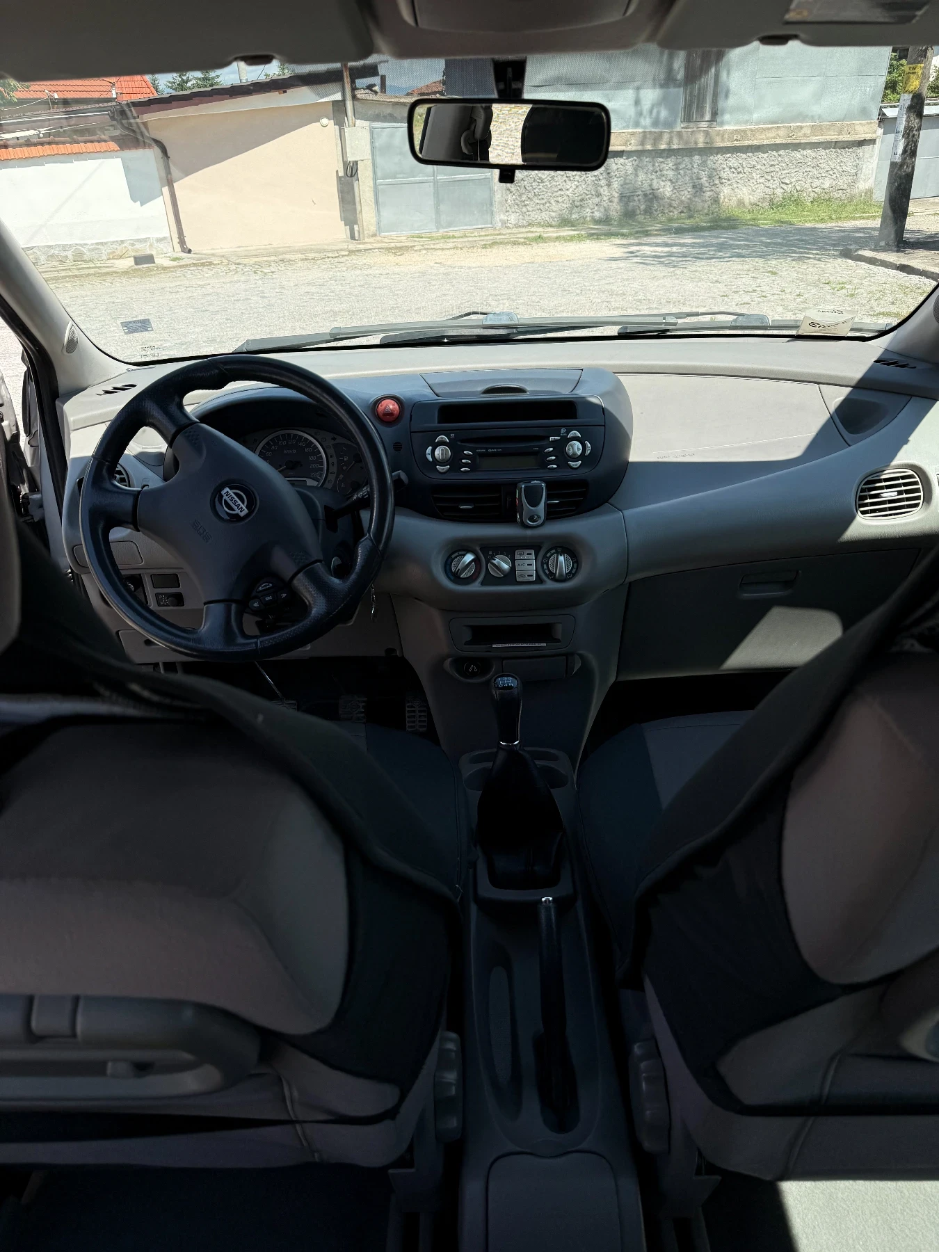 Nissan Almera tino 2.2L FWD, снимка 7 - Автомобили и джипове - 55226059
