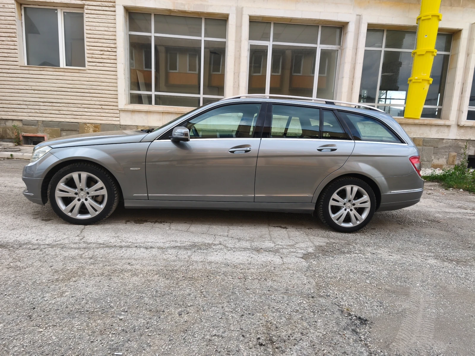 Mercedes-Benz C 200 cdi, снимка 4 - Автомобили и джипове - 55242756