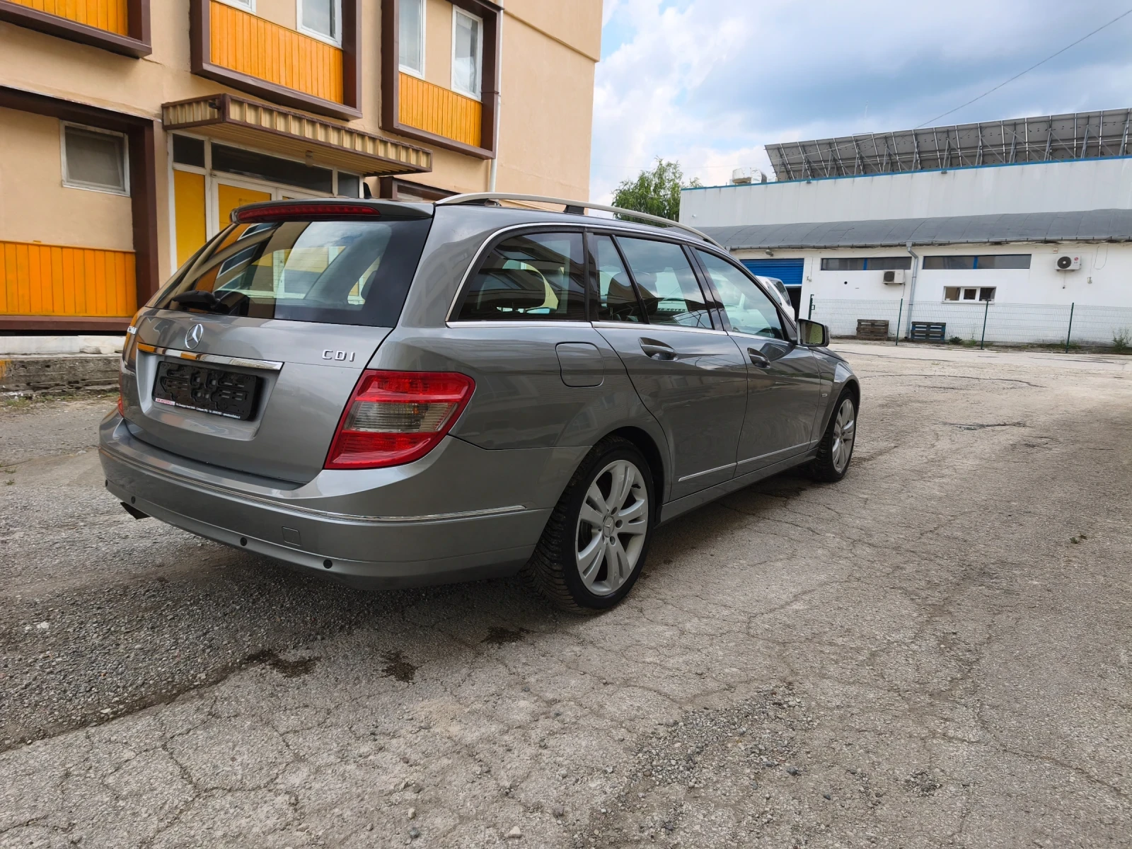 Mercedes-Benz C 200 cdi, снимка 7 - Автомобили и джипове - 55242756