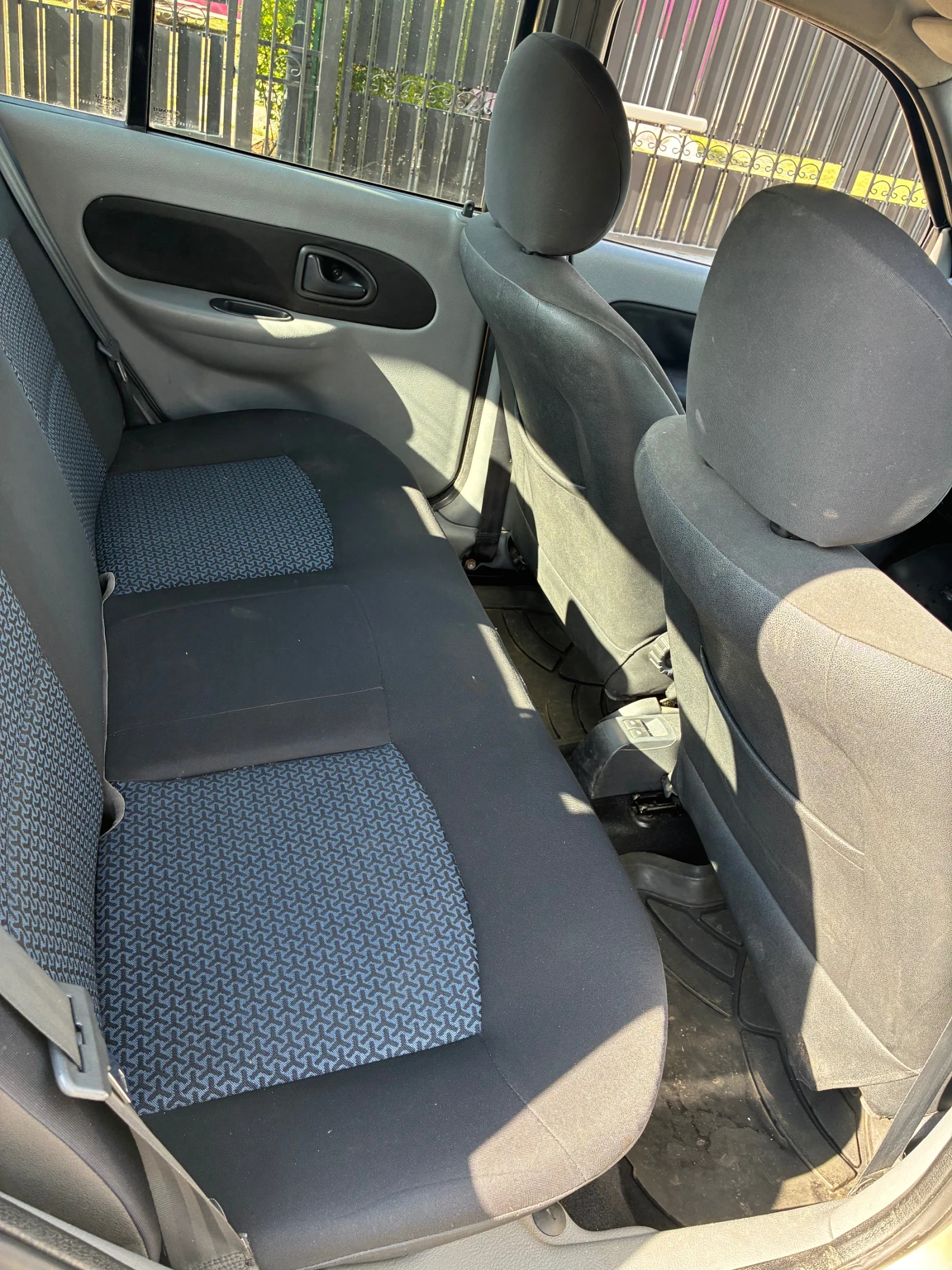 Renault Symbol 1.4 Газ.Инж Обслужена напълно, снимка 11 - Автомобили и джипове - 55251812