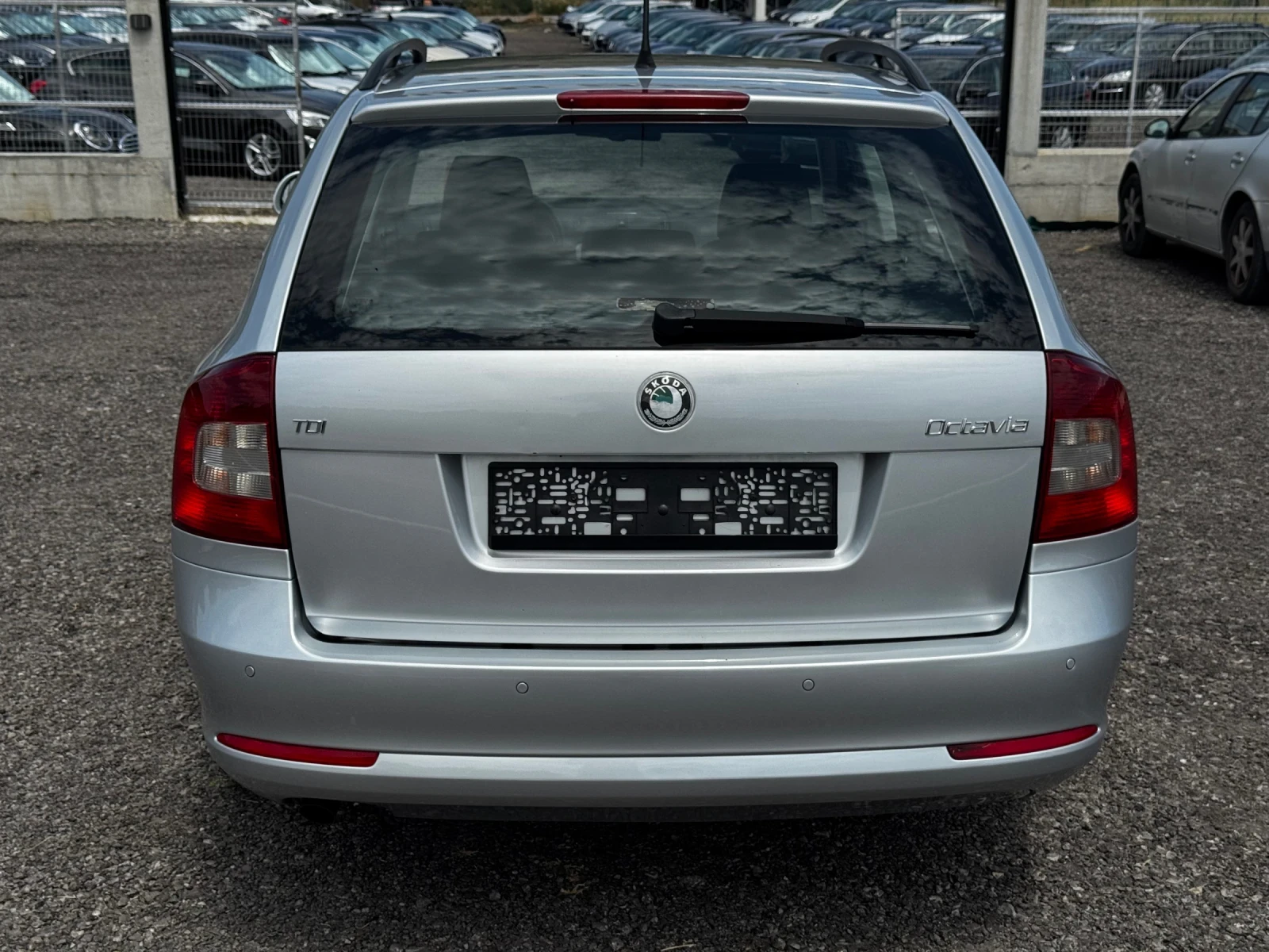 Skoda Octavia 1.6TDi- NAVI, снимка 5 - Автомобили и джипове - 55301098