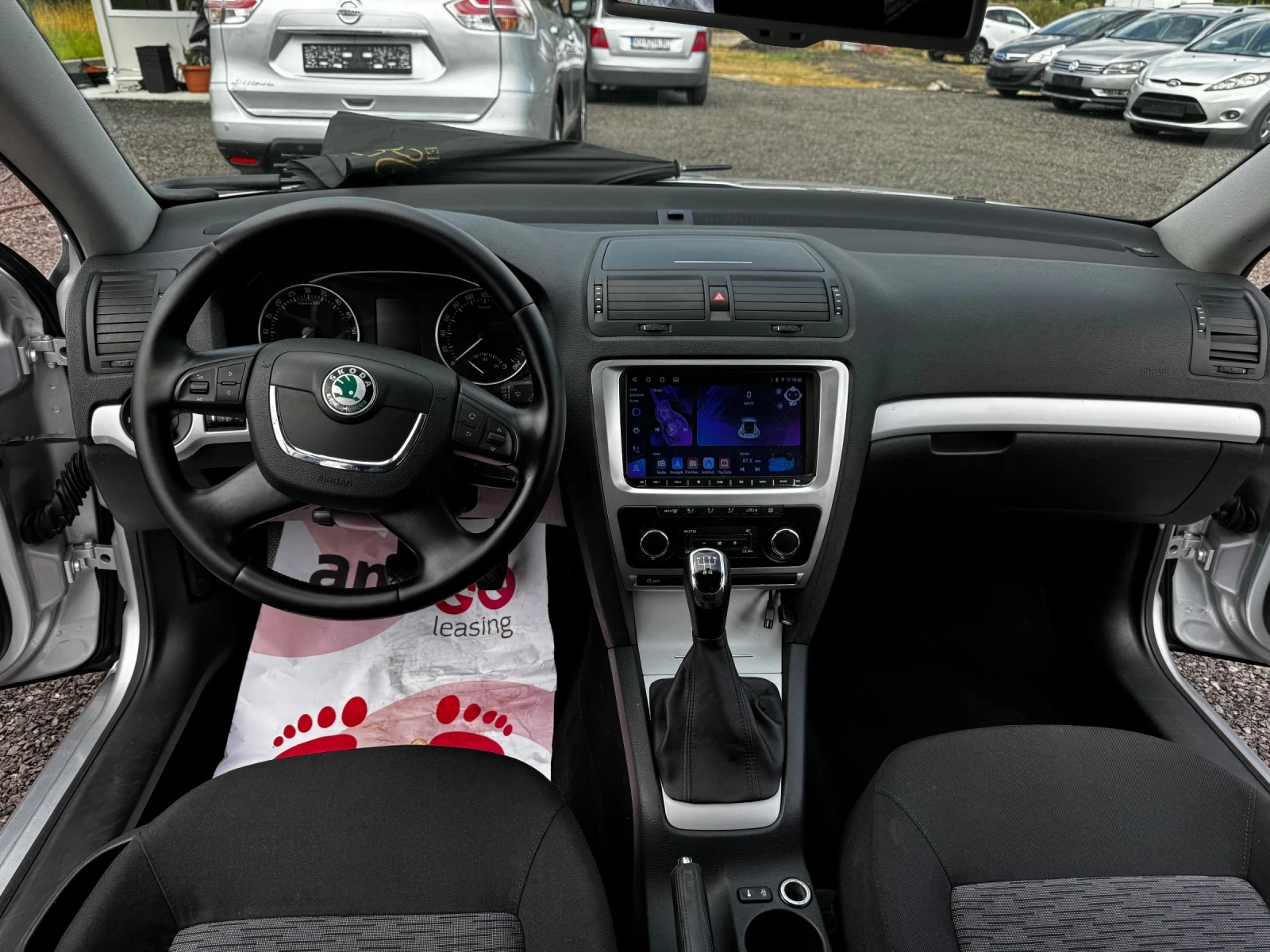 Skoda Octavia 1.6TDi- NAVI, снимка 15 - Автомобили и джипове - 55301098