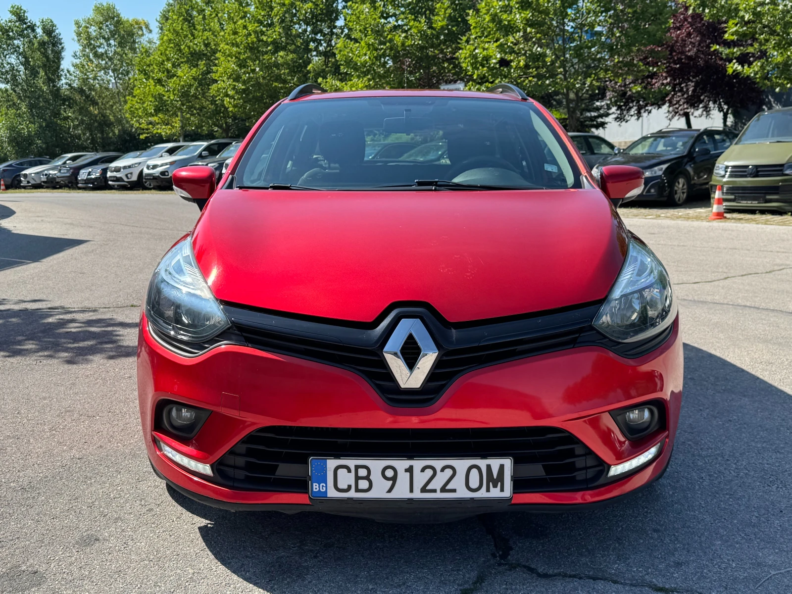 Renault Clio 1.5d 75кс/От България , снимка 8 - Автомобили и джипове - 55315173
