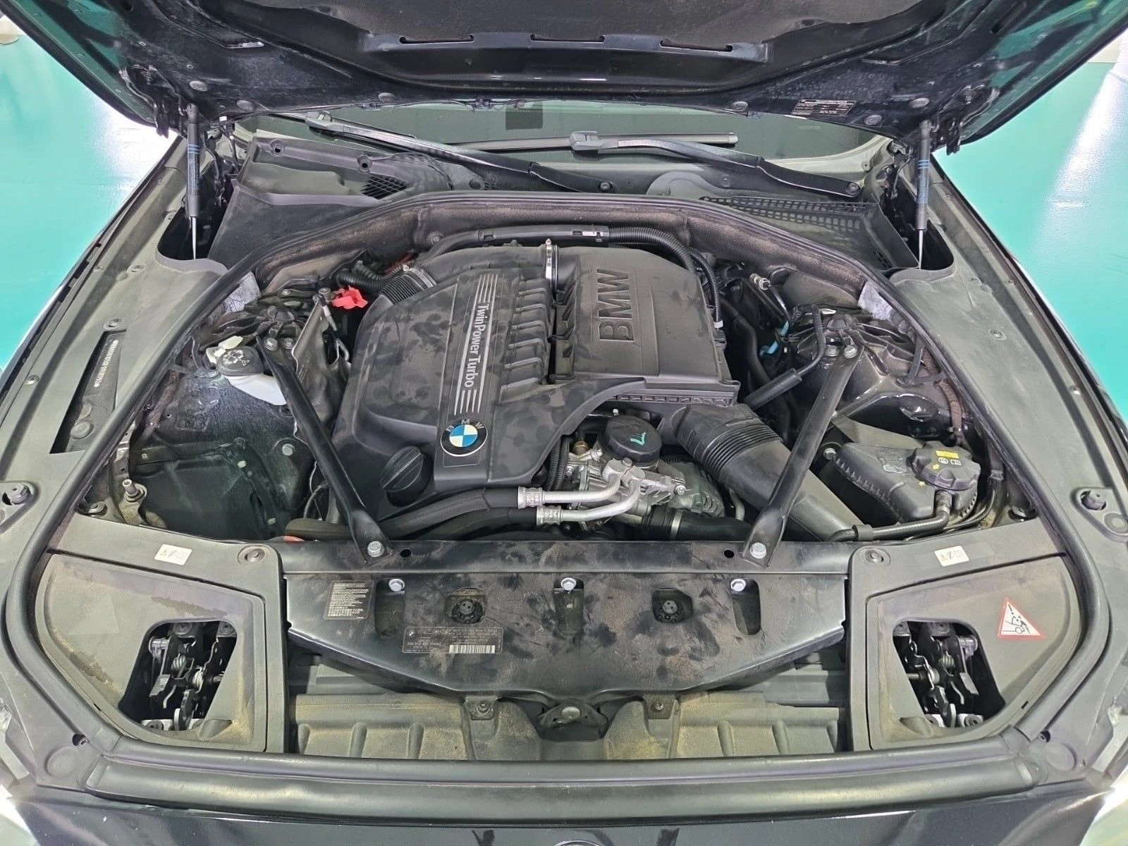 BMW 535 М пакет * Фиксирана цена * CARFAX* , снимка 10 - Автомобили и джипове - 55529624