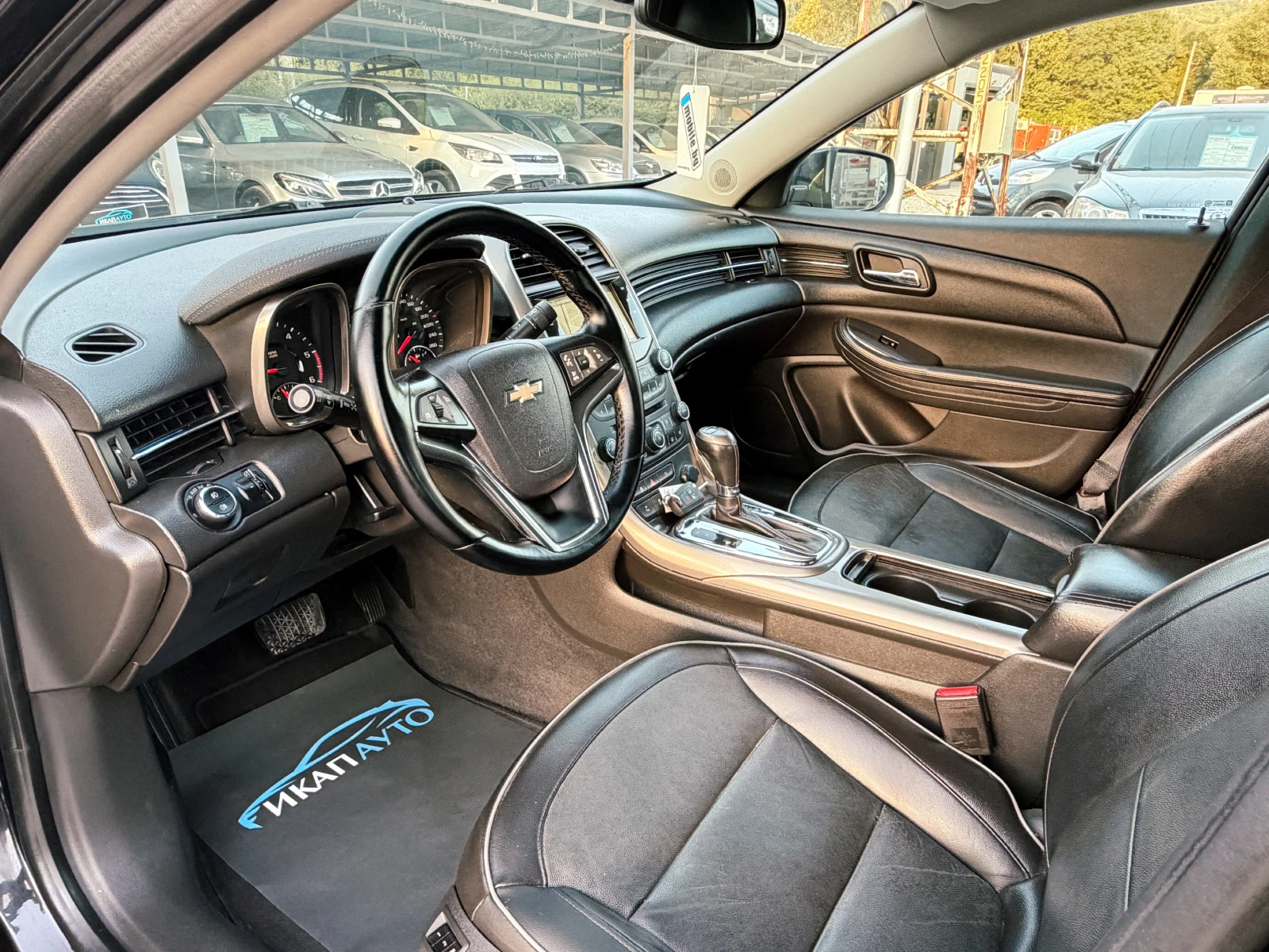 Chevrolet Malibu 2.0CDTi АВТОМАТ ИТАЛИЯ, снимка 6 - Автомобили и джипове - 55774542