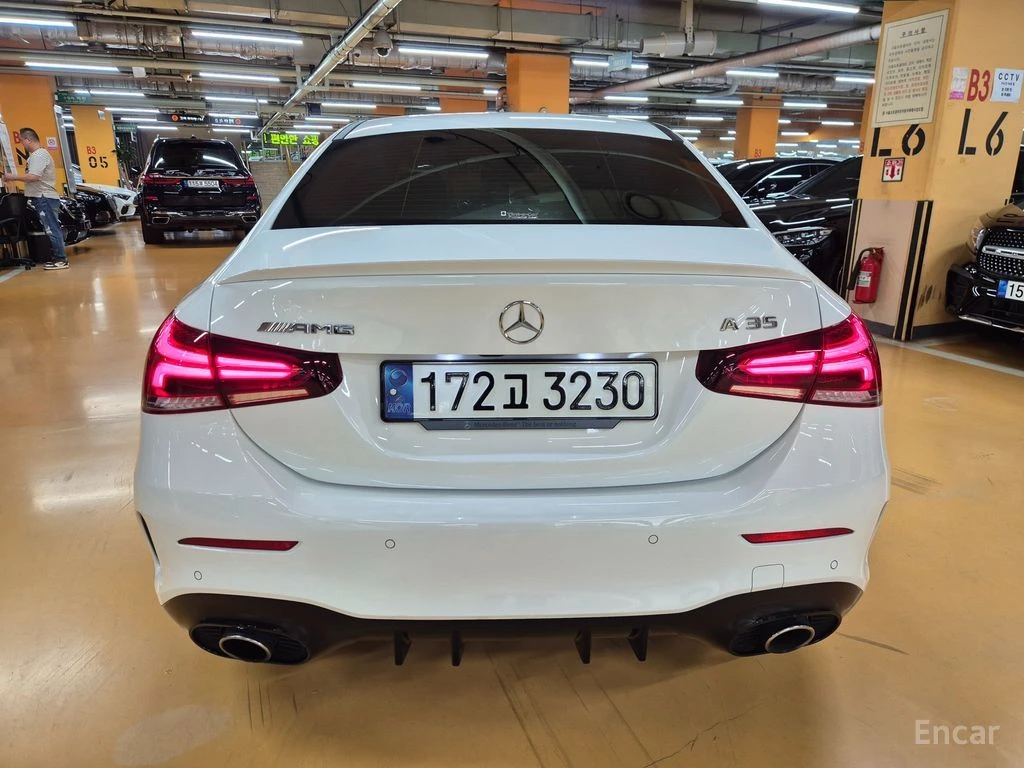 Mercedes-Benz A 35 AMG* 4MATIC* , снимка 5 - Автомобили и джипове - 56121771