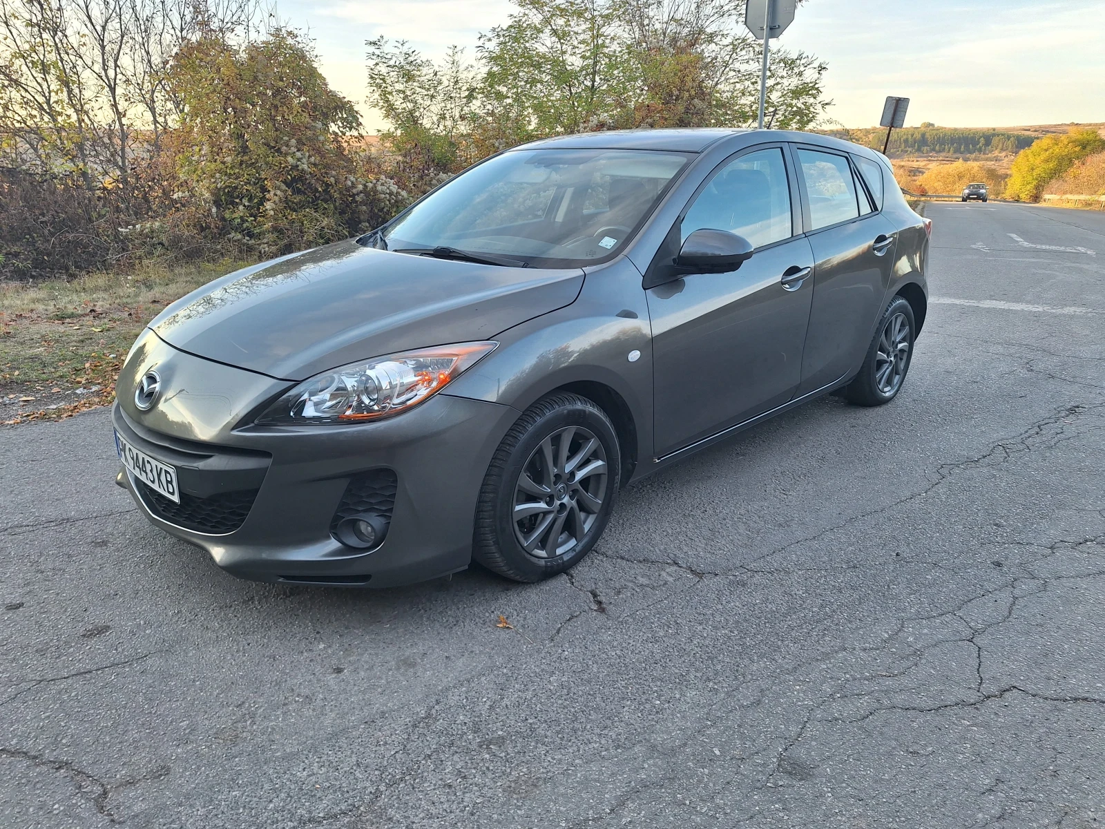 Mazda 3 1.6 hdi , снимка 2 - Автомобили и джипове - 56647659