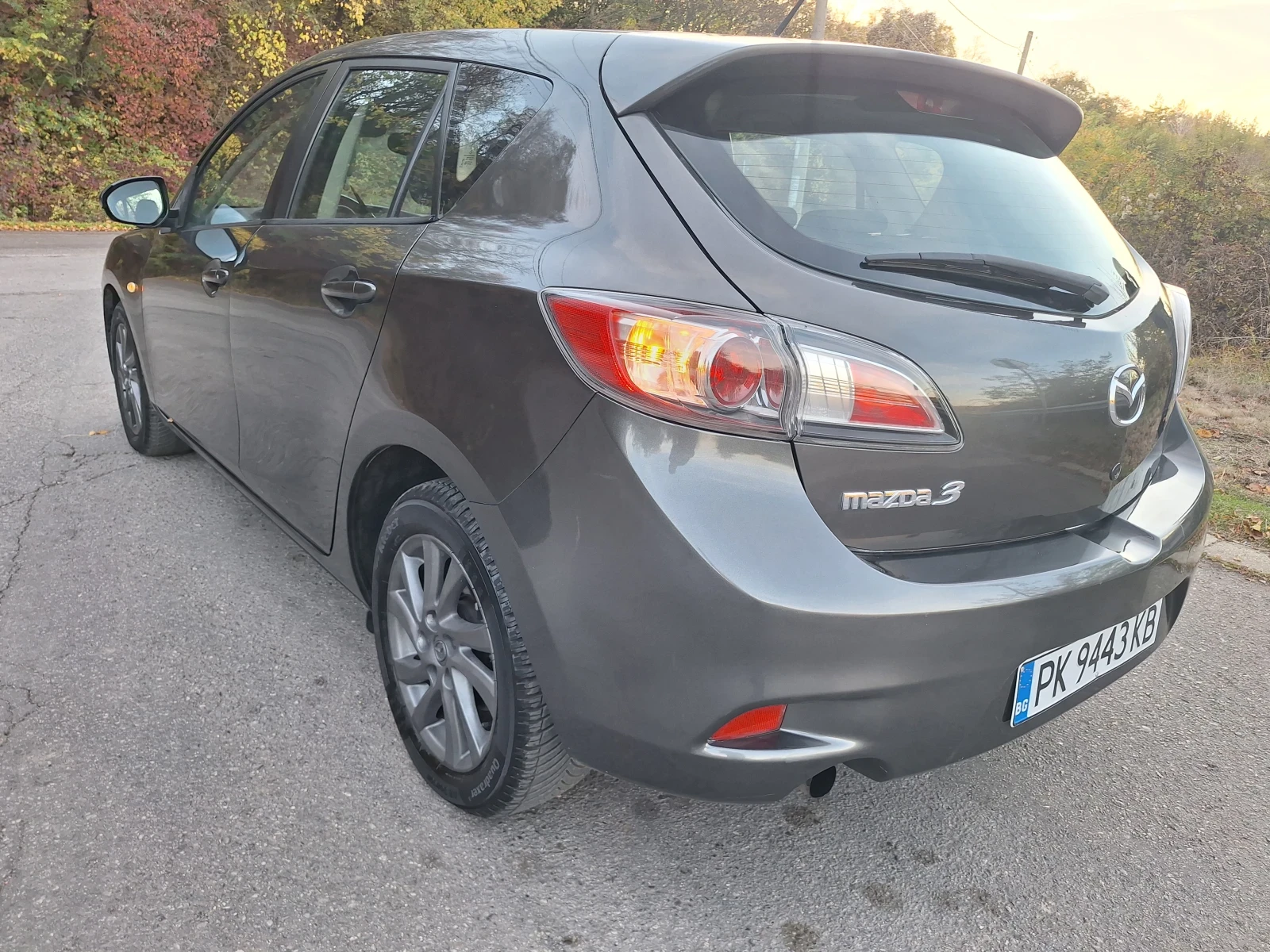 Mazda 3 1.6 hdi , снимка 8 - Автомобили и джипове - 56647659