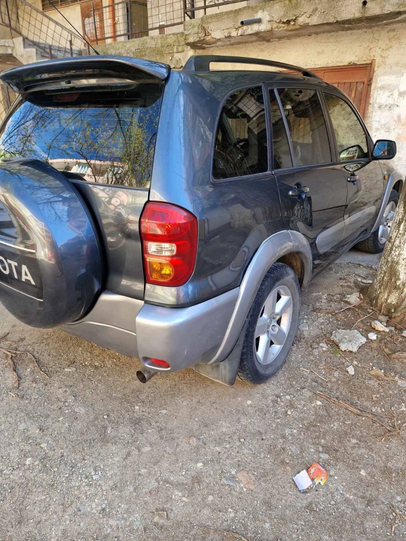 Toyota Rav4, снимка 3 - Автомобили и джипове - 48146842