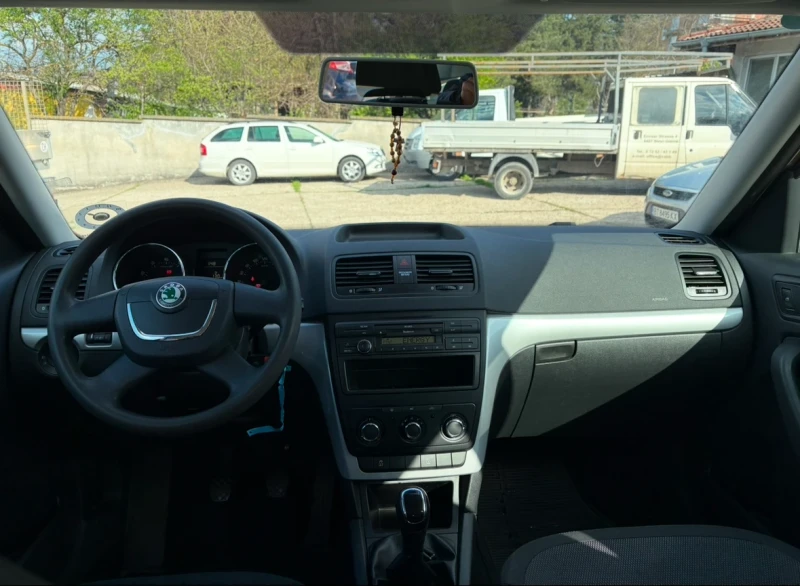 Skoda Yeti 1.2 tsi 105hp, снимка 11 - Автомобили и джипове - 49842457
