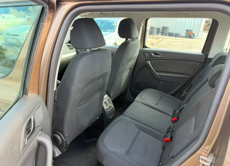 Skoda Yeti 1.2 tsi 105hp, снимка 10 - Автомобили и джипове - 49842457