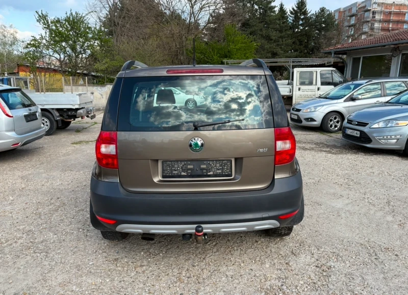 Skoda Yeti 1.2 tsi 105hp, снимка 6 - Автомобили и джипове - 49842457