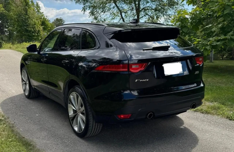 Jaguar F-PACE 3.5T* R-SPORT* Keyless* Подгрев* Premium, снимка 4 - Автомобили и джипове - 52317744