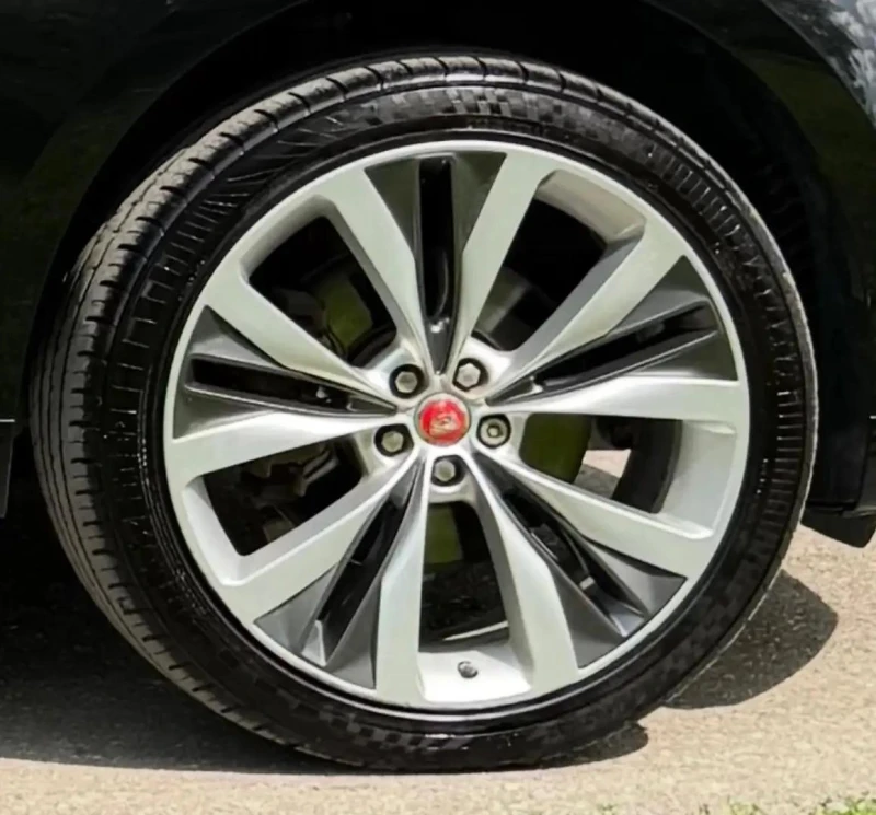 Jaguar F-PACE 3.5T* R-SPORT* Keyless* Подгрев* Premium, снимка 11 - Автомобили и джипове - 52317744