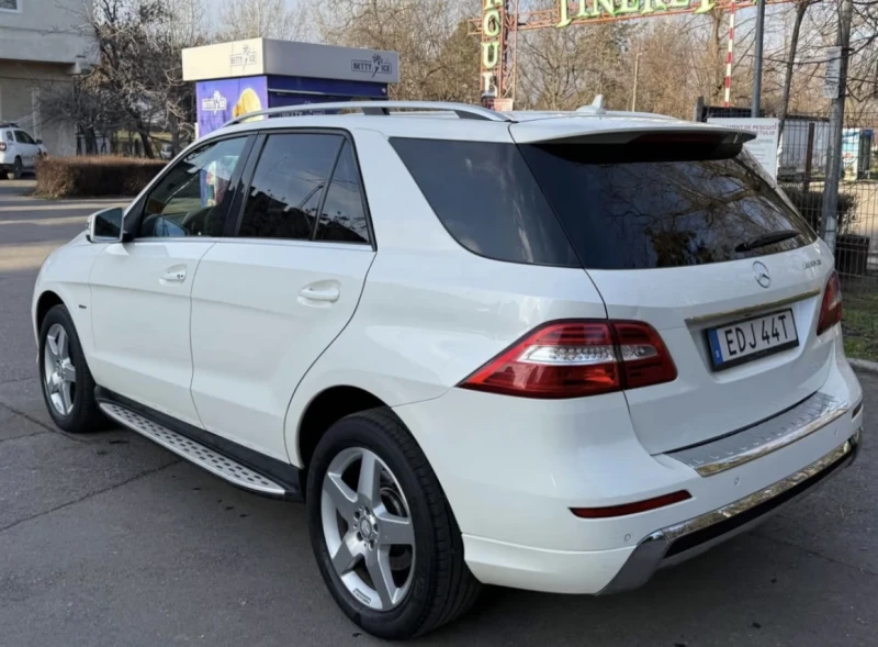Mercedes-Benz ML 350 CDI * AMG* E6* LINE* SIDE* ASSIST, снимка 2 - Автомобили и джипове - 53125709