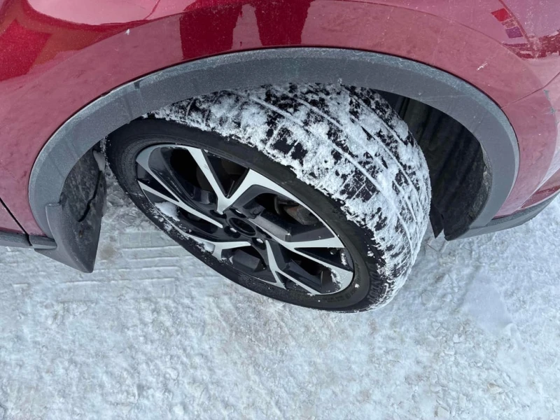 Toyota C-HR * FWD * CARFAX * ЦЕНА ДО БГ, снимка 11 - Автомобили и джипове - 53468807