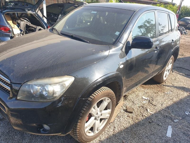 Toyota Rav4 2.2DKat, снимка 2 - Автомобили и джипове - 37166277