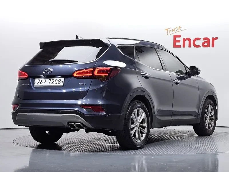 Hyundai Santa fe 2.0, снимка 2 - Автомобили и джипове - 54871345