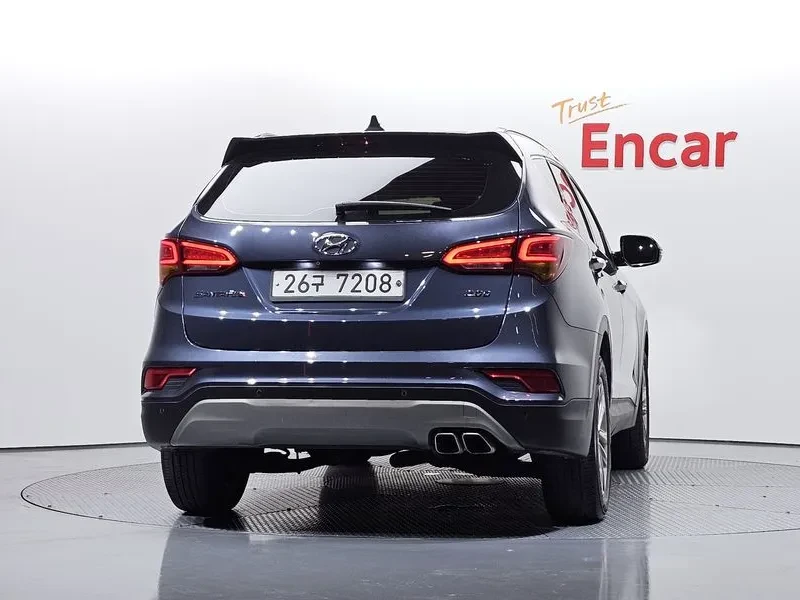 Hyundai Santa fe 2.0, снимка 4 - Автомобили и джипове - 54871345