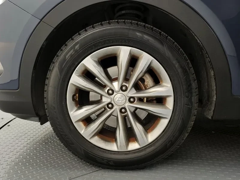 Hyundai Santa fe 2.0, снимка 5 - Автомобили и джипове - 54871345