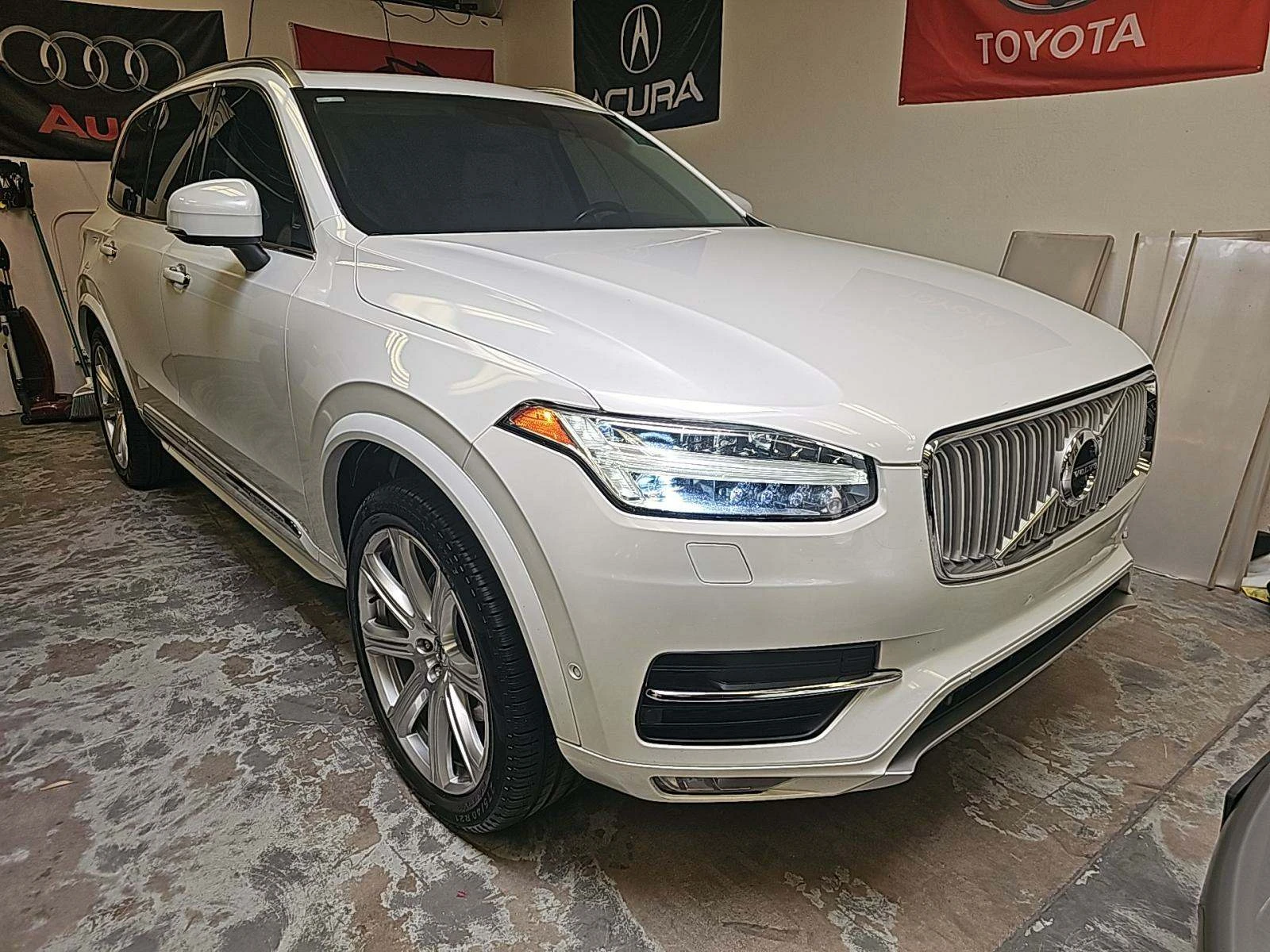 Volvo Xc90 T6 Inscription Обдухване* Bowers&Wilkins* Distroni - изображение 2
