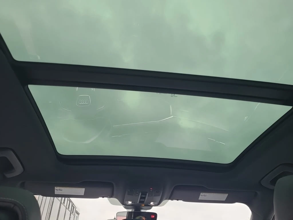 Audi Q3 * PROGRESSIV * CARFAX * ��� ������������ ������ | Mobile.bg � ����������� 11