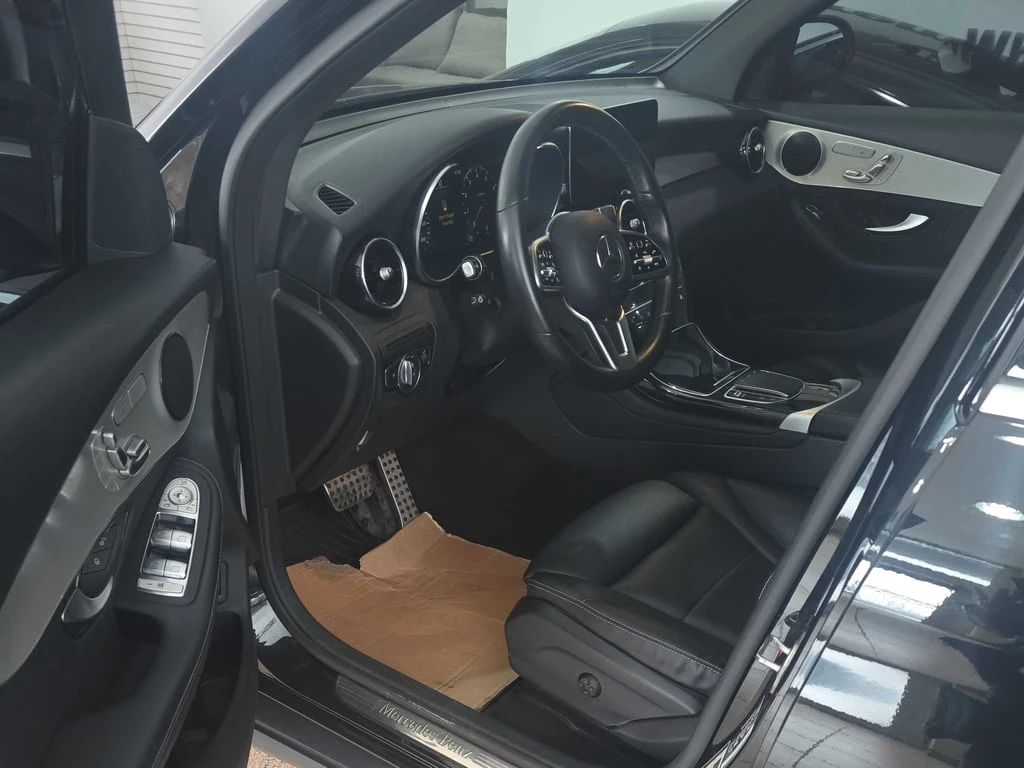Mercedes-Benz GLC 300 2022 * CARFAX * БЕЗ ПЪРВОНАЧАЛНА ВНОСКА - изображение 7