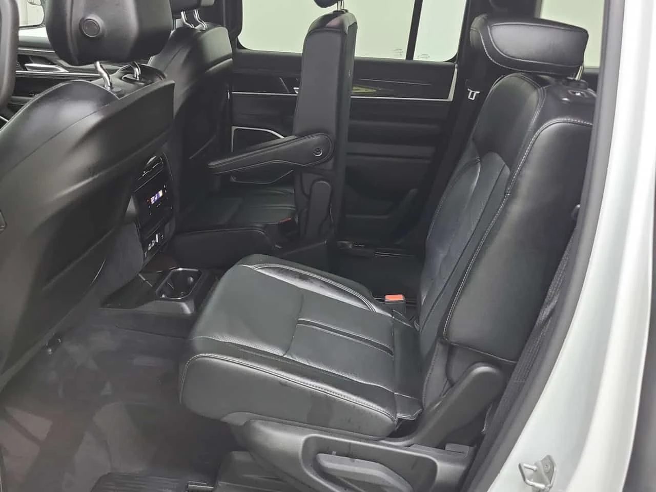 Jeep Grand Wagoneer 5.7L V8 * SERIES III * CARFAX * ��� ��������� *  | Mobile.bg � ����������� 11