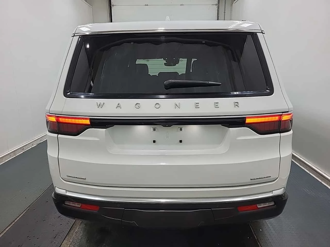 Jeep Grand Wagoneer 5.7L V8 * SERIES III * CARFAX * ��� ��������� *  | Mobile.bg � ����������� 4