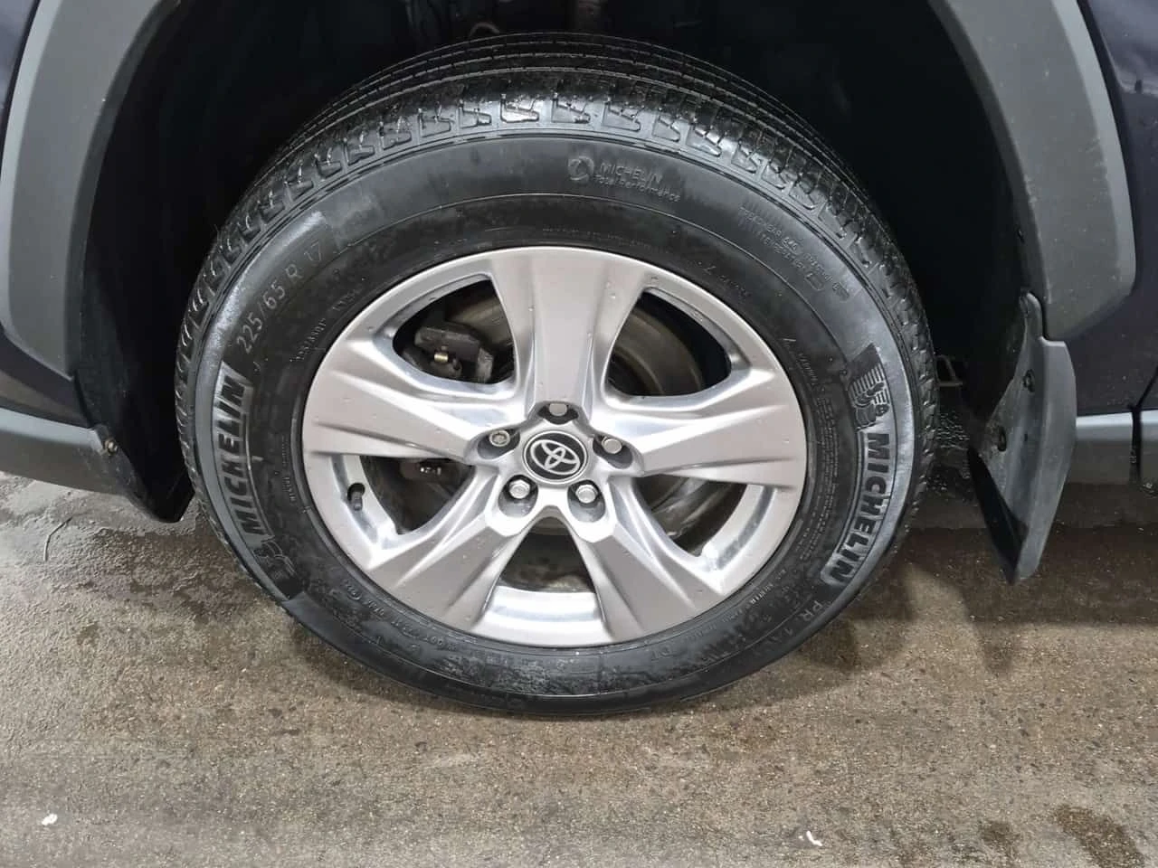 Toyota Rav4 * HYBRID XLE * ДВА КЛЮЧА* , снимка 7 - Автомобили и джипове - 54043630