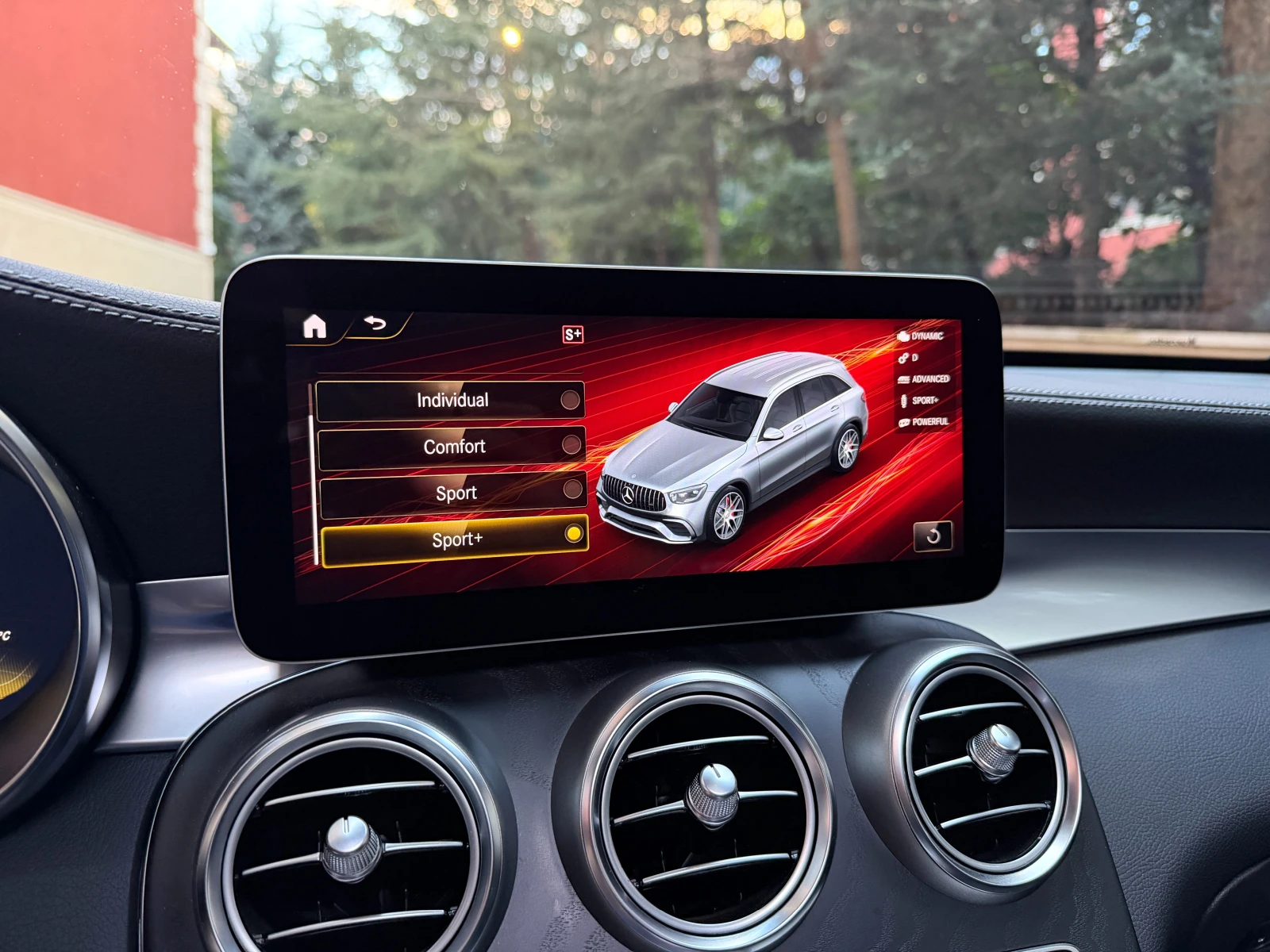 Mercedes-Benz GLC 63 AMG NAPPA PANO 360 Burmester HeadUp MBUX MultiBeam, снимка 17 - Автомобили и джипове - 54623139