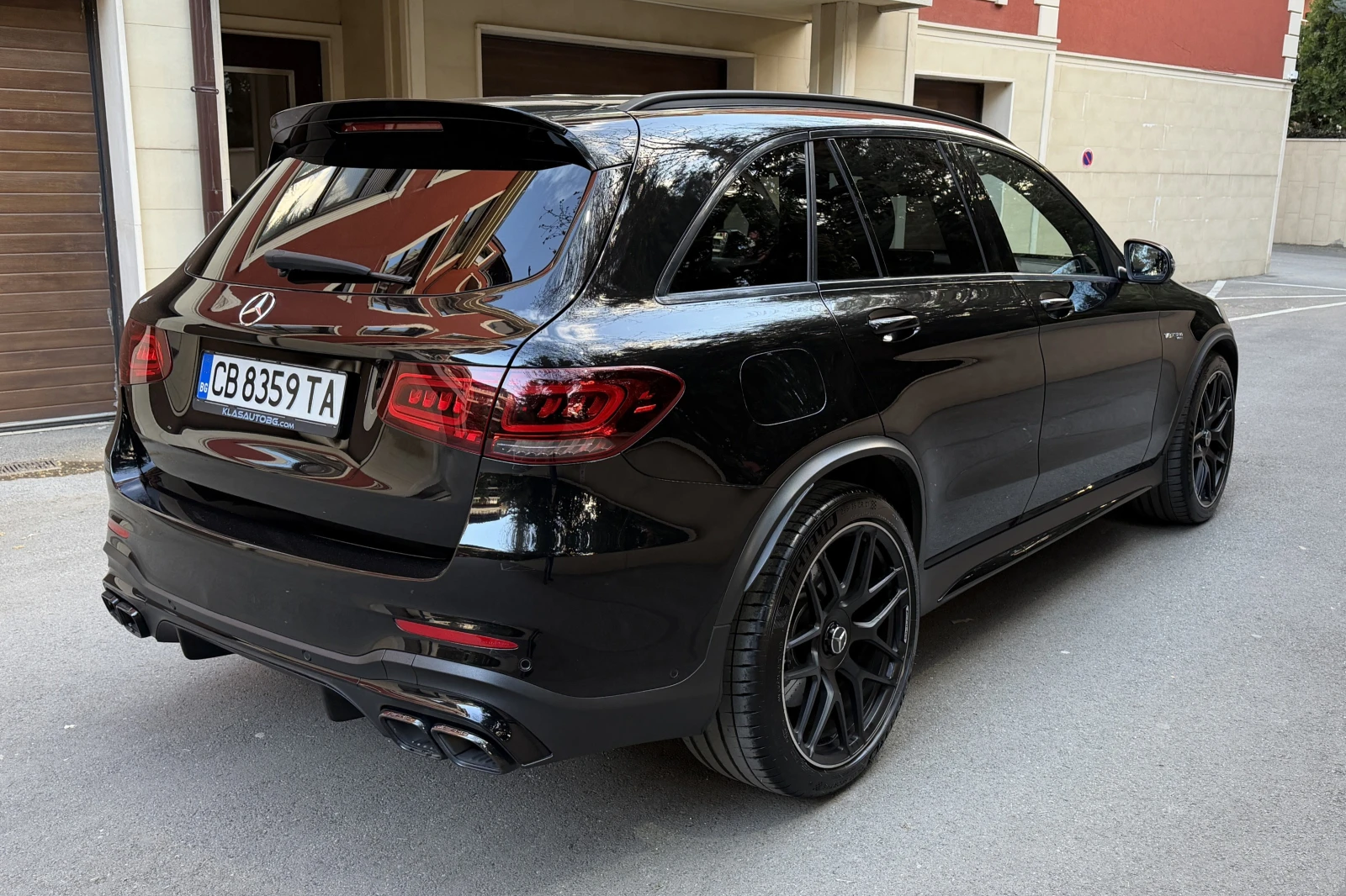 Mercedes-Benz GLC 63 AMG MBUX BURM MultiBeam NAPPA PANO, снимка 5 - Автомобили и джипове - 54623139