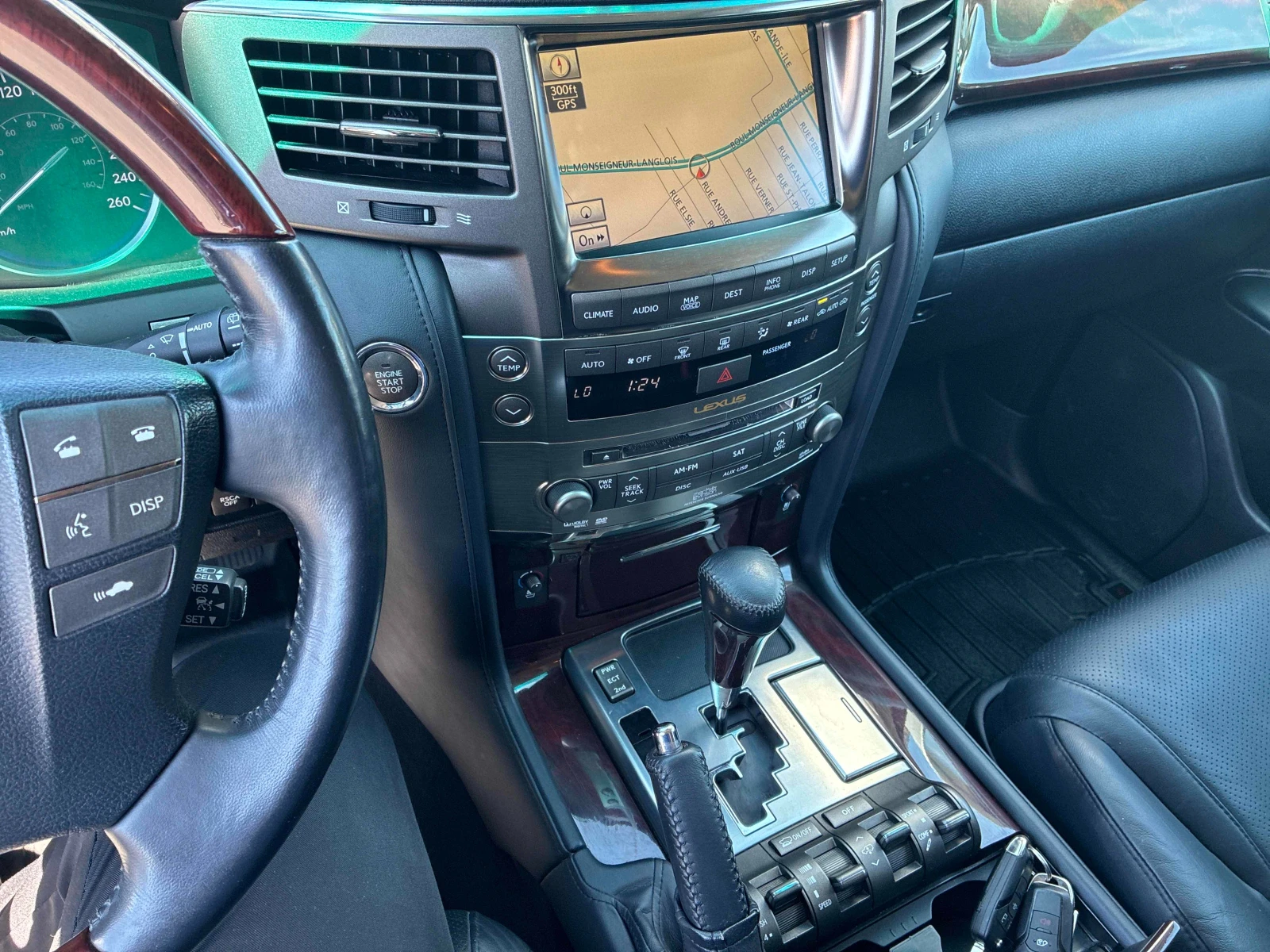 Lexus LX 570, снимка 8 - Автомобили и джипове - 55003568