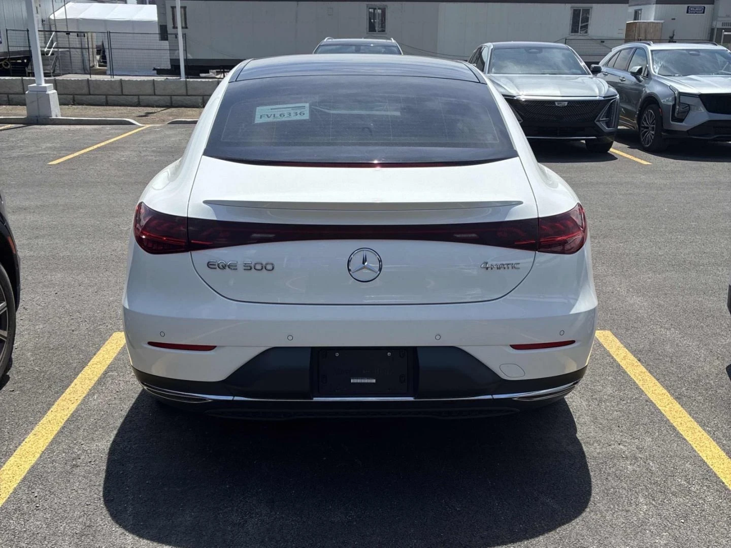 Mercedes-Benz EQE 4MATIC | Hyperscreen | Burmester | 360 | Distronic, снимка 5 - Автомобили и джипове - 55060503