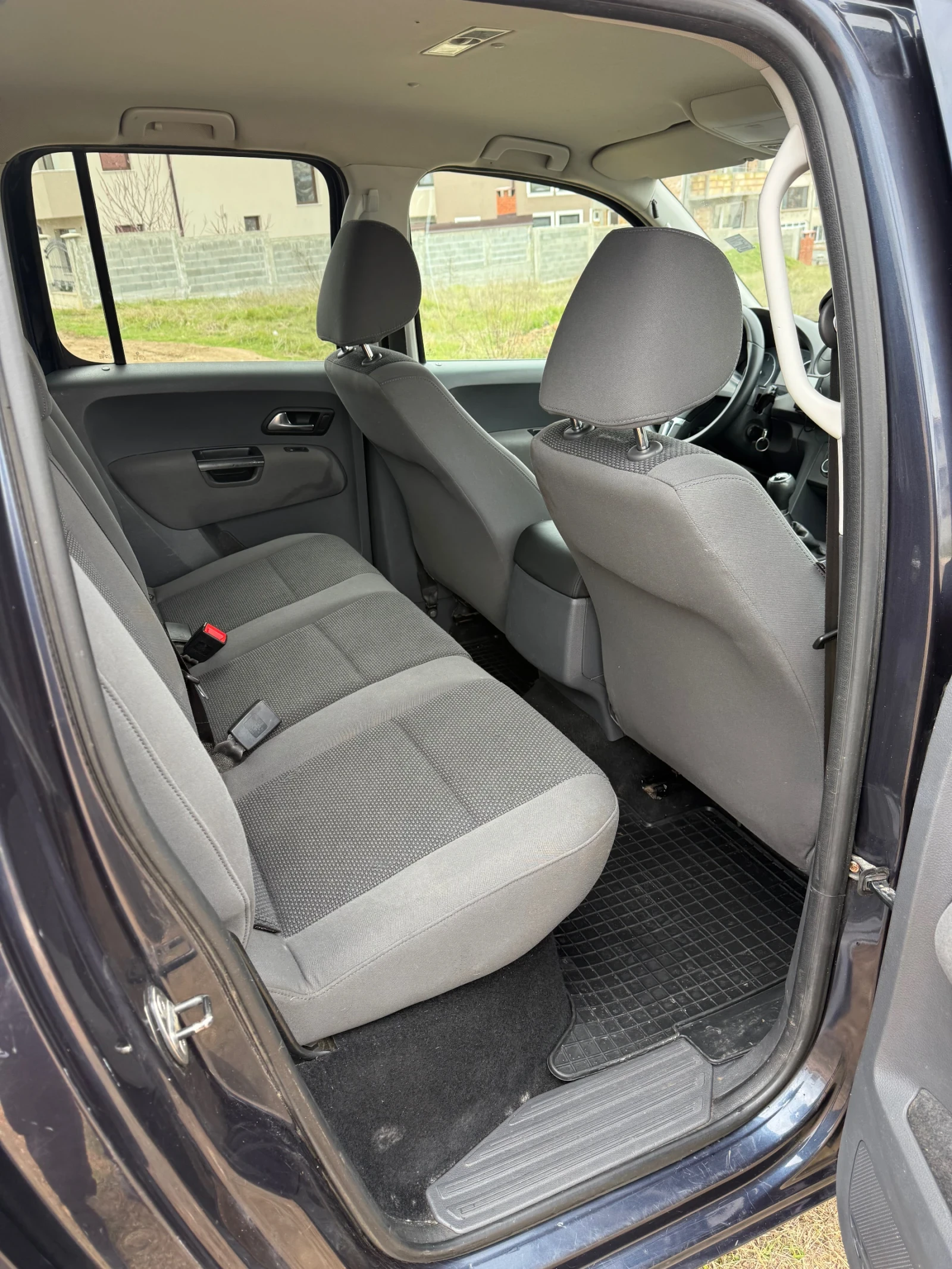 VW Amarok 2.0 TDI, снимка 14 - Автомобили и джипове - 55091760