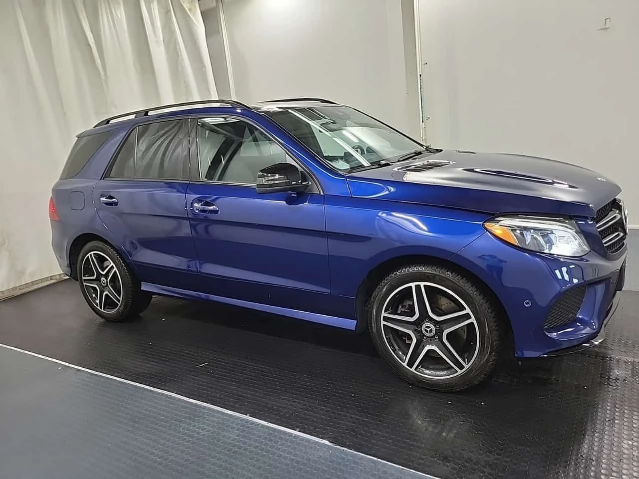 Mercedes-Benz GLE 400 H/K * ПОДГРЕВИ * ОПЦИЯ ЗА ФИНАНСИРАНЕ, снимка 2 - Автомобили и джипове - 55288097