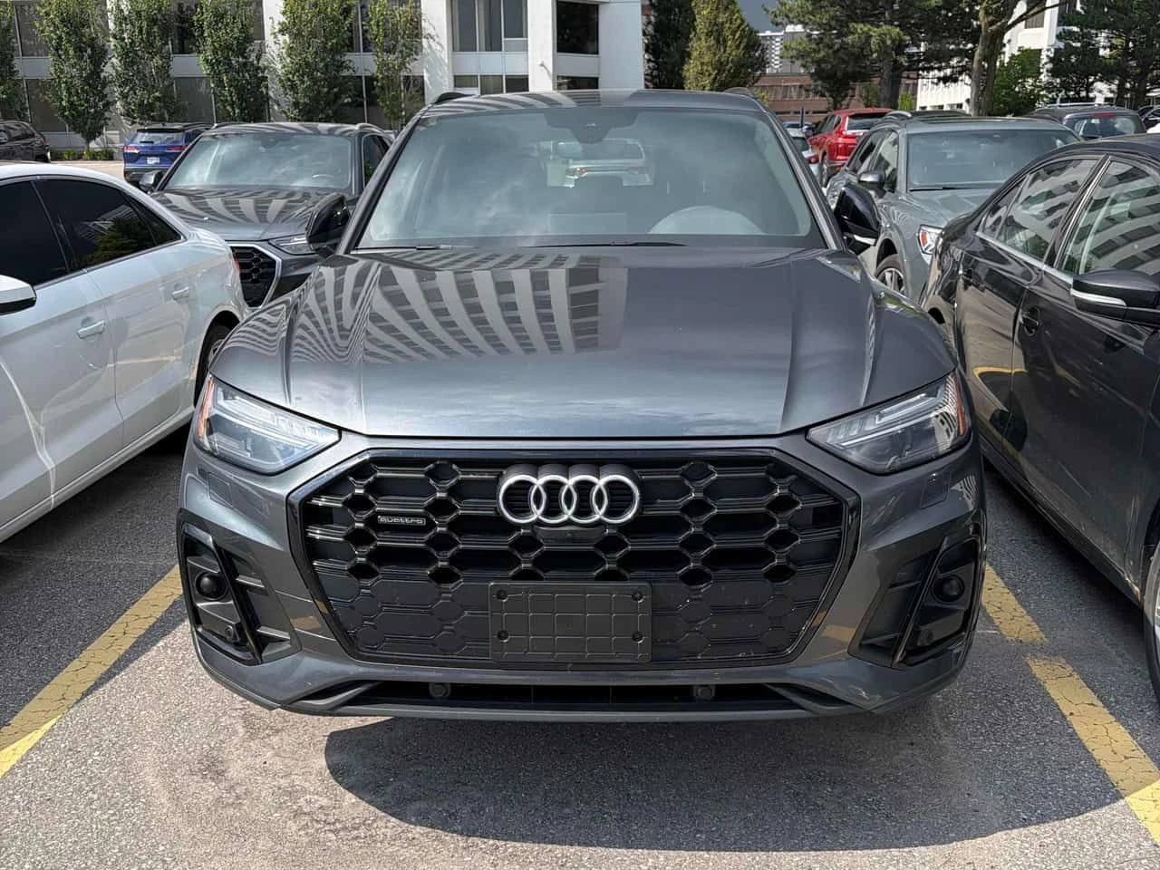 Audi Q5 * Technik * CARFAX * ДИСТРОНИК * 360 КАМЕРА, снимка 5 - Автомобили и джипове - 55579703