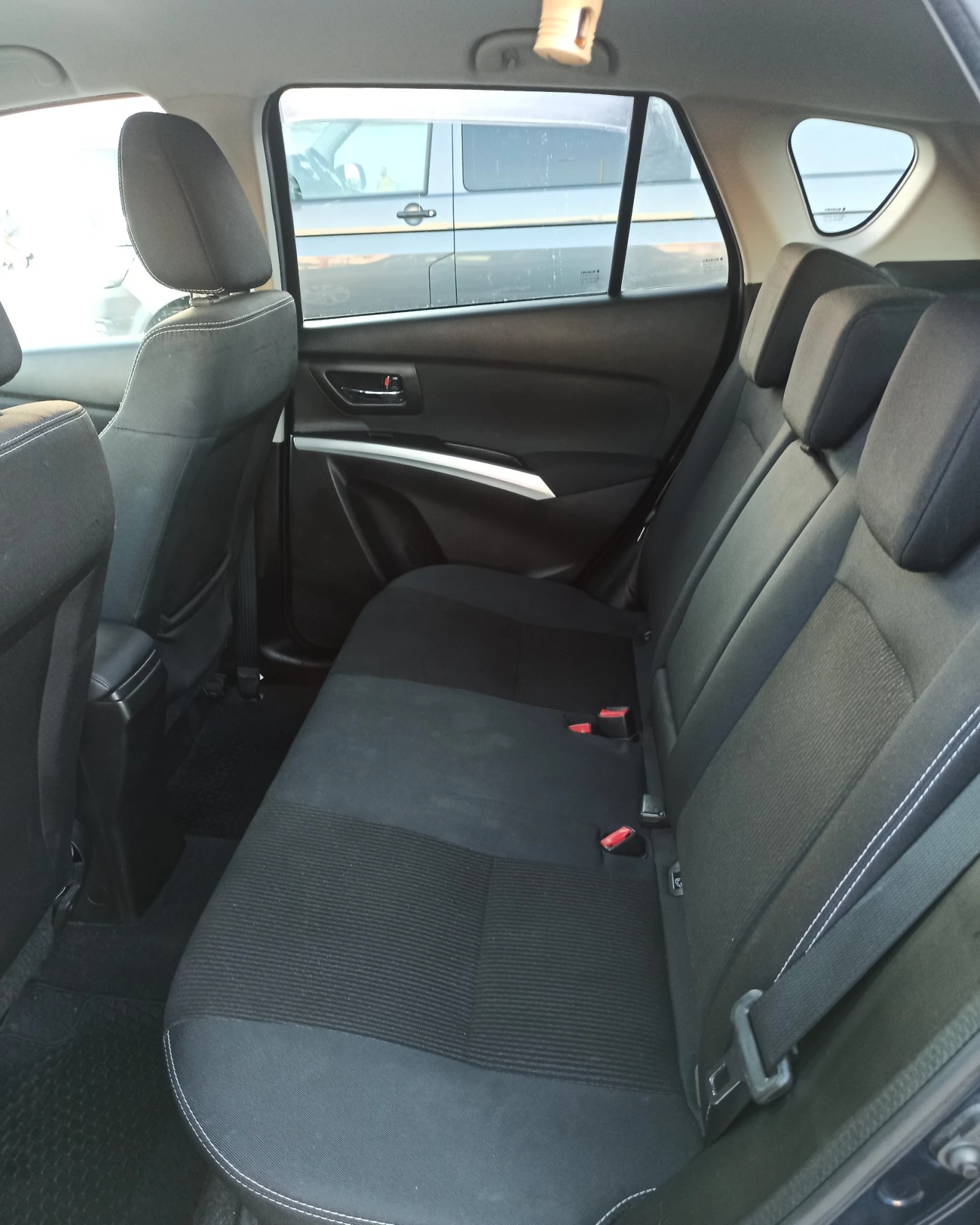 Suzuki SX4 S-Cross, снимка 12 - Автомобили и джипове - 55675438