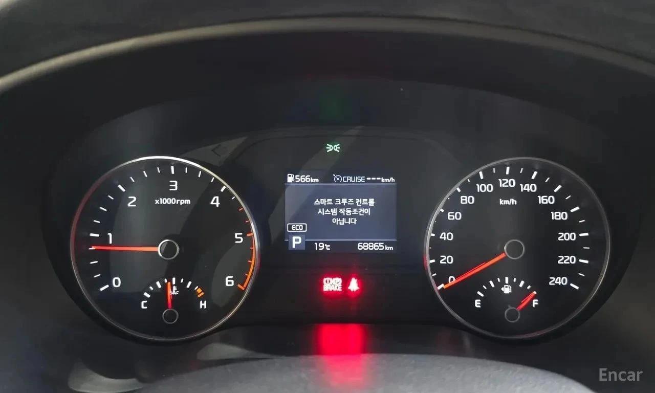 Kia Sportage, снимка 8 - Автомобили и джипове - 56726721
