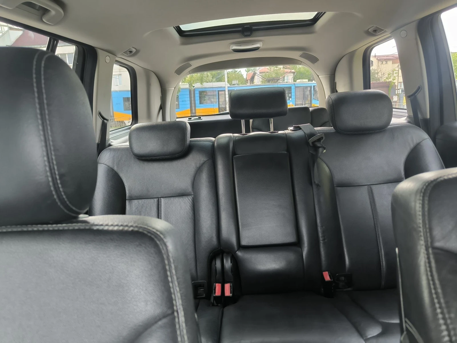 Mercedes-Benz GL, снимка 2 - Автомобили и джипове - 56745977