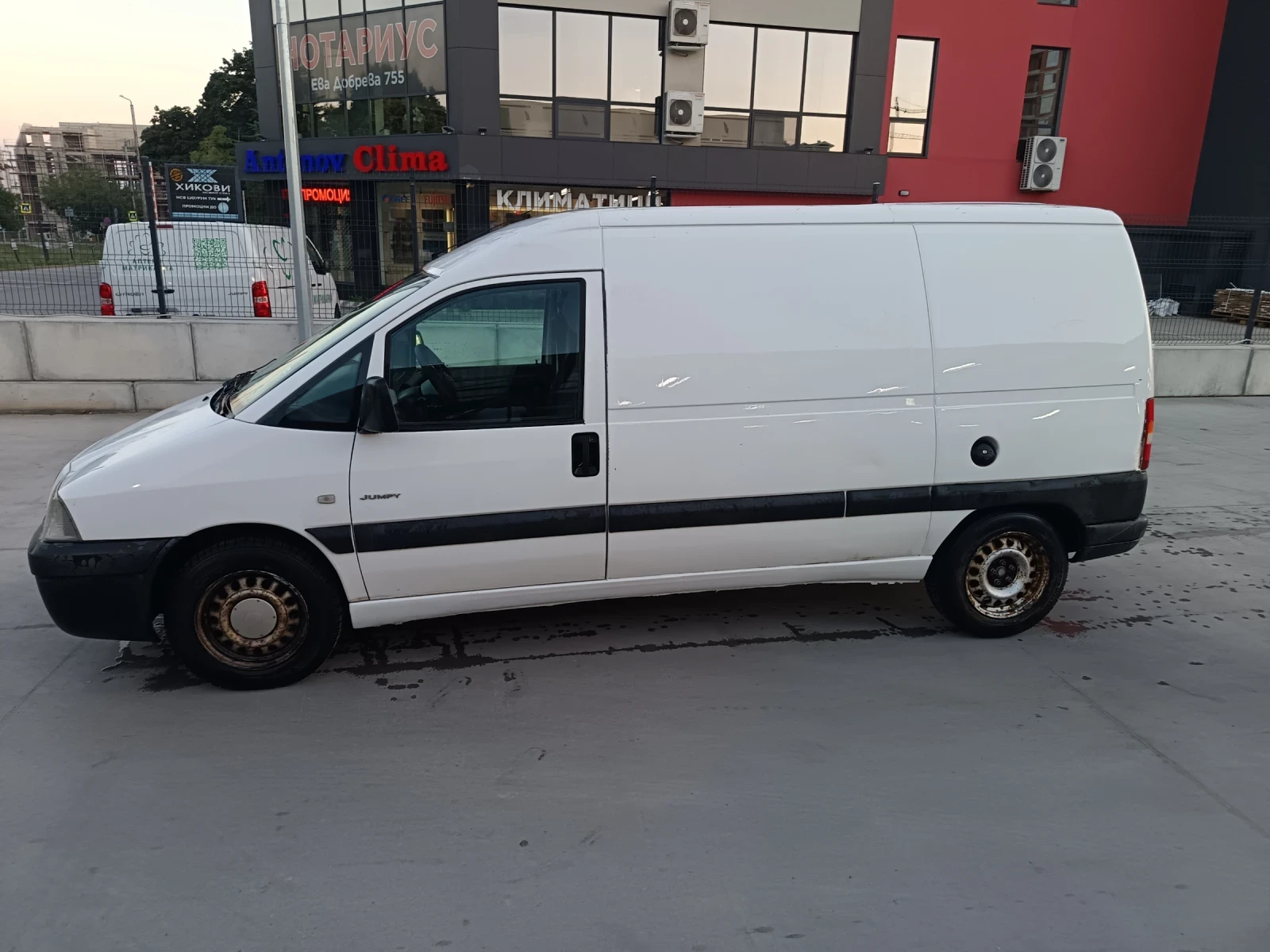 Citroen Jumpy 2.0 HDI 109 кс ДЪЛГА БАЗА , снимка 4 - Бусове и автобуси - 55615093