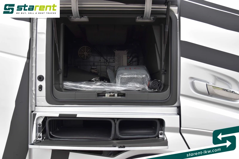 Volvo Fh SZM25114, снимка 13 - Камиони - 52737106