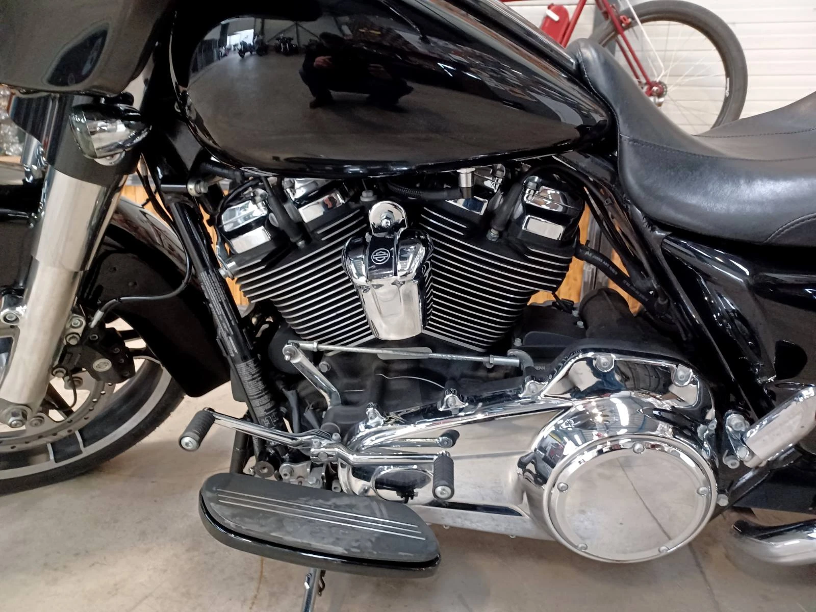 Harley-Davidson Touring FLHXS Street Glide - изображение 7