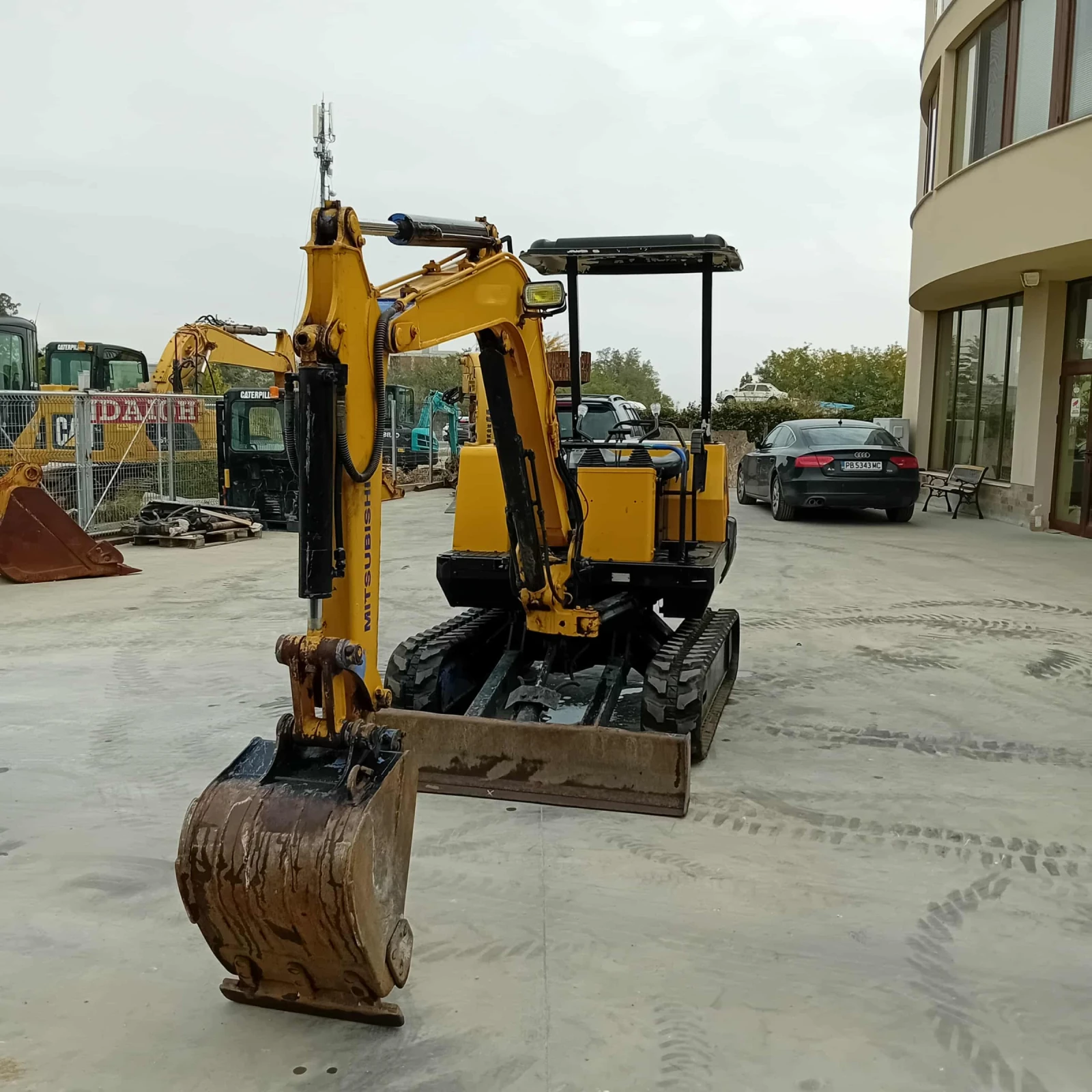 Багер Cat Mitsubishi MM20 * НАЛИЧЕН * ТОП СЪСТОЯНИЕ *  - изображение 8